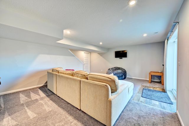 350 Ella Court, Union, KY 41091