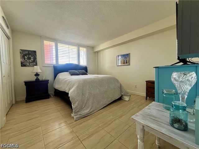 1766 Cape Coral PKWY E 104, Cape Coral, FL 33904