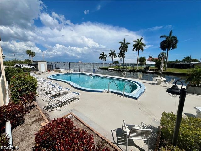 1766 Cape Coral PKWY E 104, Cape Coral, FL 33904