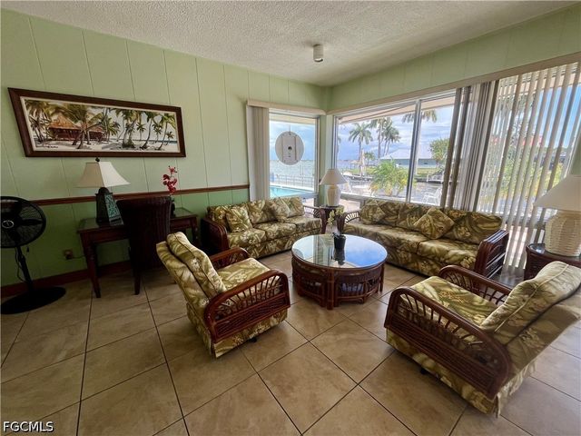 1766 Cape Coral PKWY E 104, Cape Coral, FL 33904