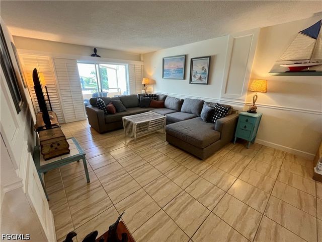 1766 Cape Coral PKWY E 104, Cape Coral, FL 33904