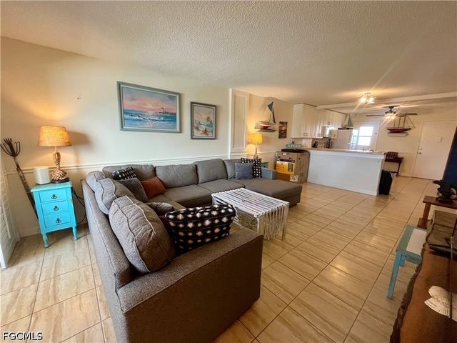 1766 Cape Coral PKWY E 104, Cape Coral, FL 33904