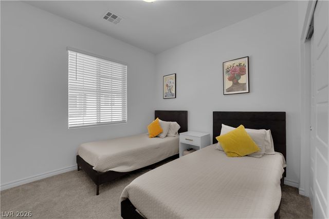 25 Barbara Lane 71, Las Vegas, NV 89183