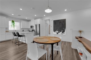 25 Barbara Lane 71, Las Vegas, NV 89183