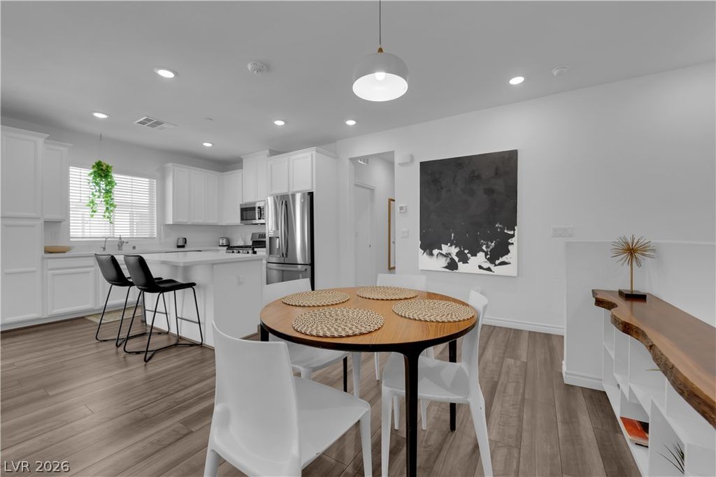 25 Barbara Lane 71, Las Vegas, NV 89183