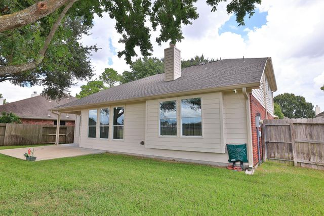 8823 Catawissa Drive, Houston, TX 77095