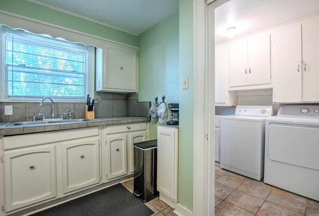 217 East E Ave, North Little Rock, AR 72116