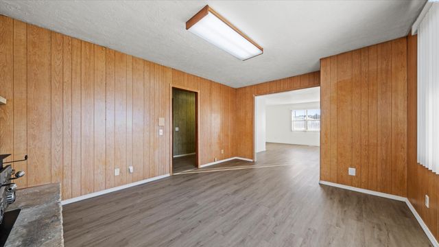 494 S 38th Ave, West Richland, WA 99353