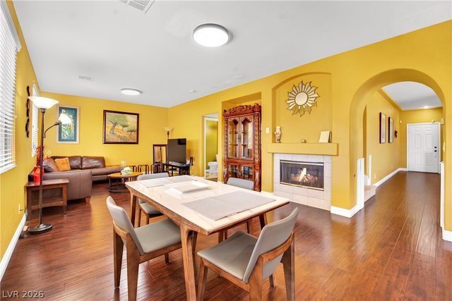 9677 Casper Peak Court, Las Vegas, NV 89117