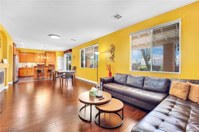 9677 Casper Peak Court, Las Vegas, NV 89117