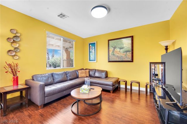 9677 Casper Peak Court, Las Vegas, NV 89117