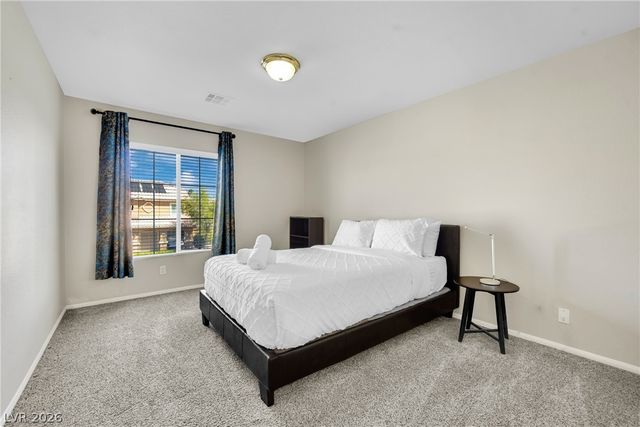 9677 Casper Peak Court, Las Vegas, NV 89117