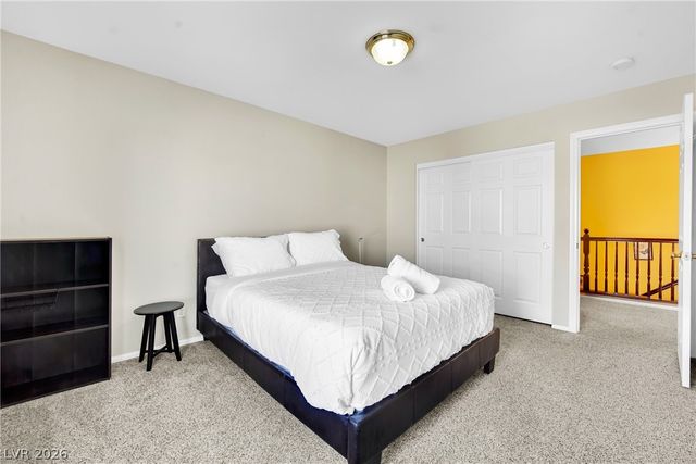 9677 Casper Peak Court, Las Vegas, NV 89117
