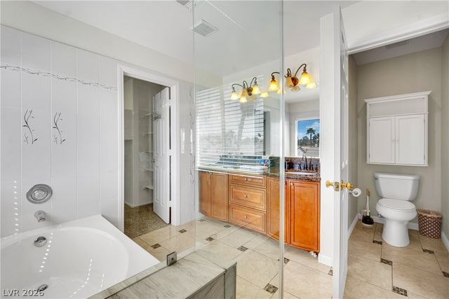 9677 Casper Peak Court, Las Vegas, NV 89117