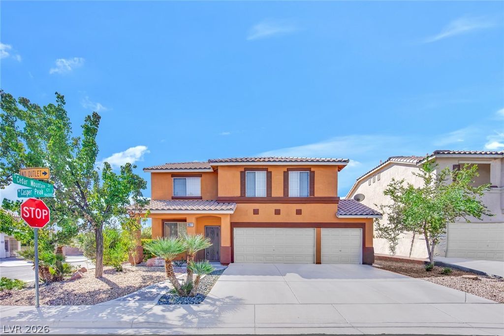 9677 Casper Peak Court, Las Vegas, NV 89117