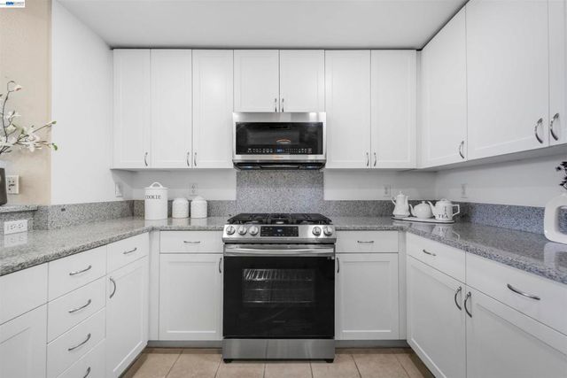 20488 Stevens Creek Blvd 2302, Cupertino, CA 95014