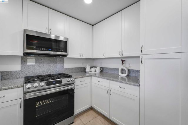 20488 Stevens Creek Blvd 2302, Cupertino, CA 95014