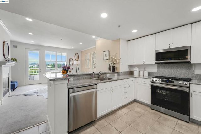 20488 Stevens Creek Blvd 2302, Cupertino, CA 95014