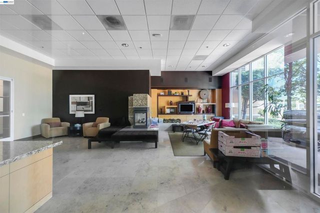 20488 Stevens Creek Blvd 2302, Cupertino, CA 95014