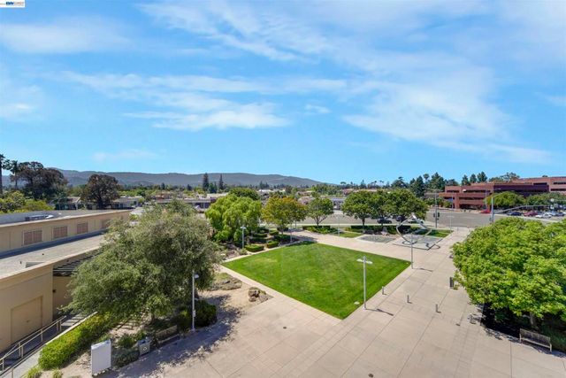 20488 Stevens Creek Blvd 2302, Cupertino, CA 95014