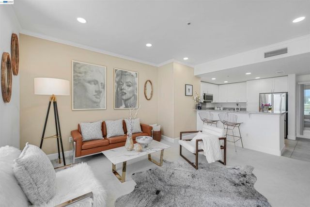 20488 Stevens Creek Blvd 2302, Cupertino, CA 95014