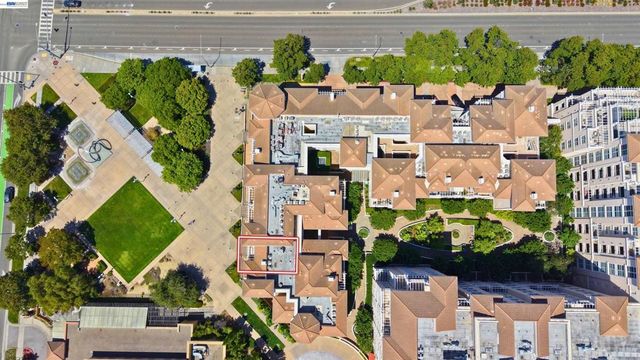 20488 Stevens Creek Blvd 2302, Cupertino, CA 95014