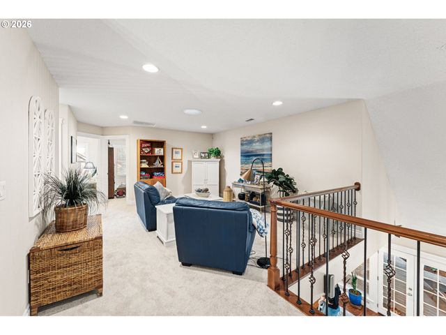 1108 Se 198TH Ct, Camas, WA 98607