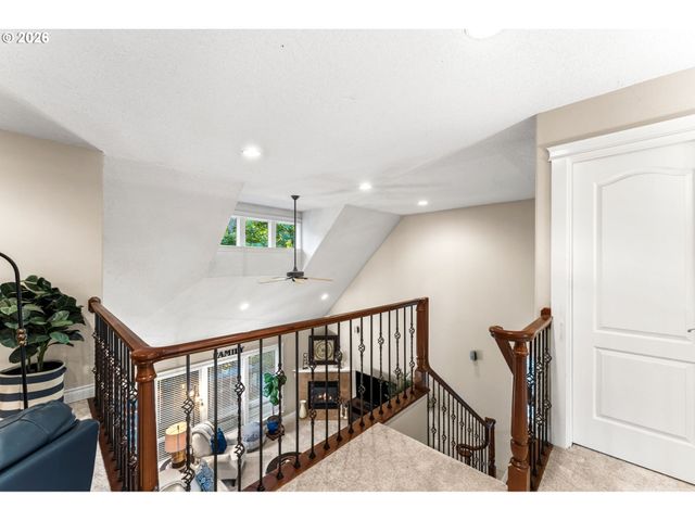 1108 Se 198TH Ct, Camas, WA 98607