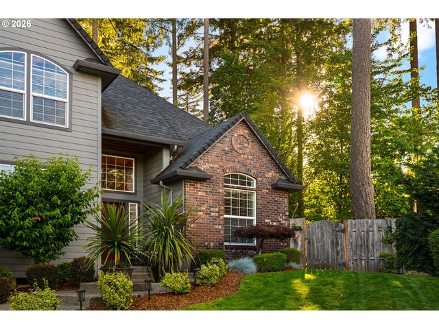 1108 Se 198TH Ct, Camas, WA 98607