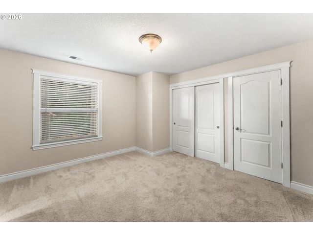 1108 Se 198TH Ct, Camas, WA 98607