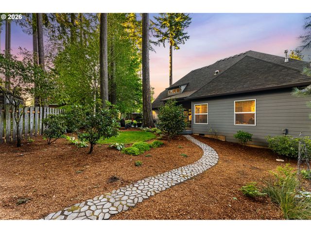 1108 Se 198TH Ct, Camas, WA 98607