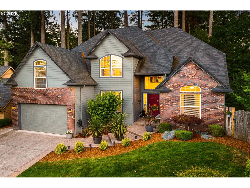 1108 Se 198TH Ct, Camas, WA 98607