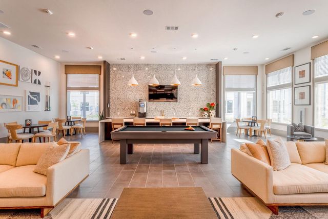 13939 Hillcroft Avenue 12208, Houston, TX 77085