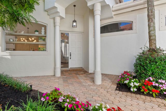 12593 Mallet Circle, Wellington, FL 33414
