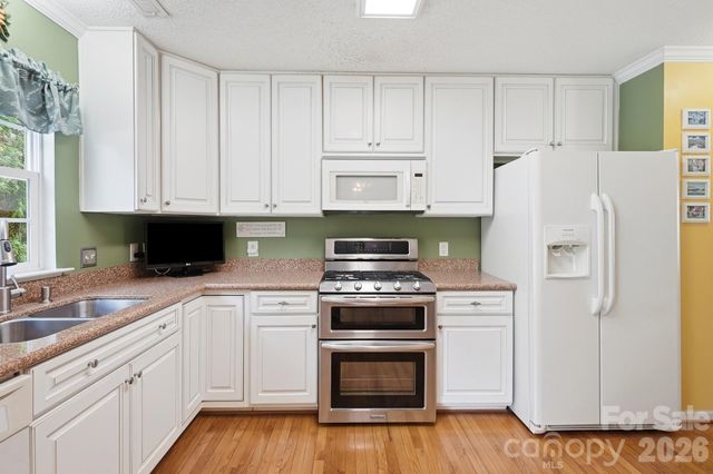 442 Sugar Maple Drive, Tega Cay, SC 29708