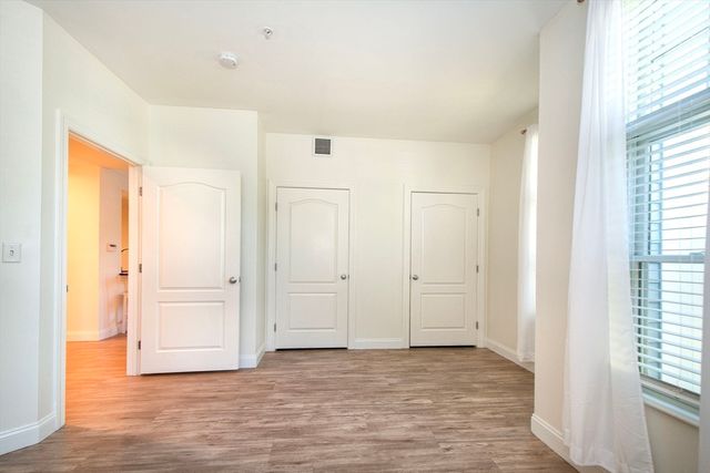 501 Commerce Dr 3-113, Braintree, MA 02184