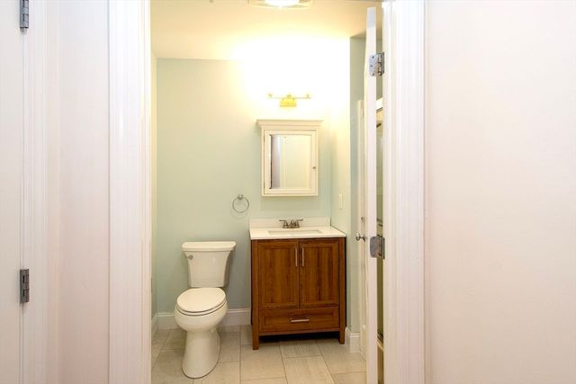 501 Commerce Dr 3-113, Braintree, MA 02184