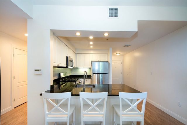 501 Commerce Dr 3-113, Braintree, MA 02184
