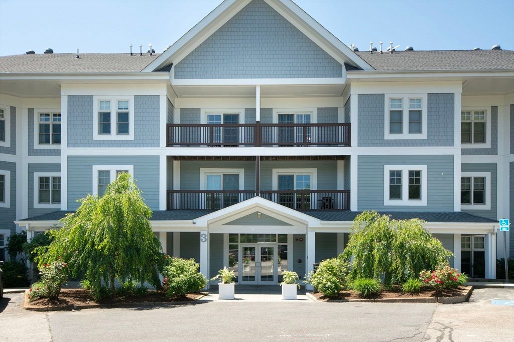 501 Commerce Dr 3-113, Braintree, MA 02184