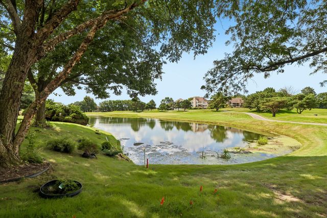 1504 Greenlake Drive, Aurora, IL 60502