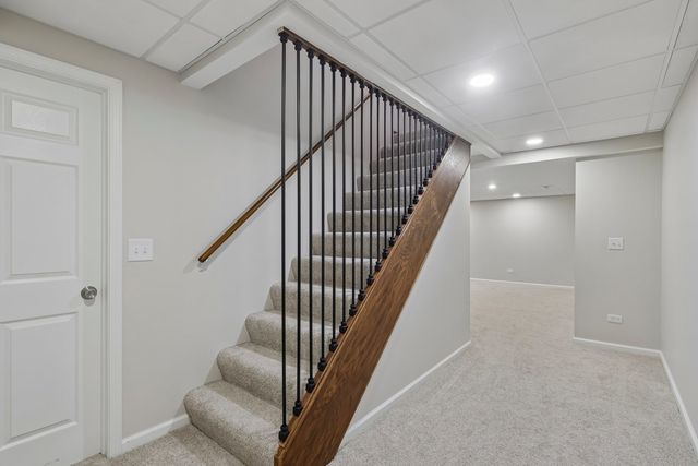 1504 Greenlake Drive, Aurora, IL 60502