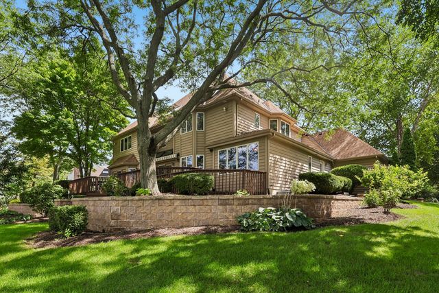 1504 Greenlake Drive, Aurora, IL 60502