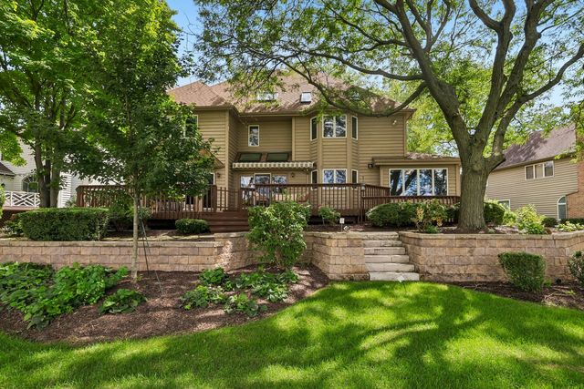 1504 Greenlake Drive, Aurora, IL 60502