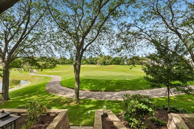 1504 Greenlake Drive, Aurora, IL 60502