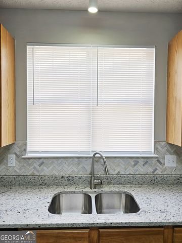 537 Goldfinch Way, Stockbridge, GA 30281