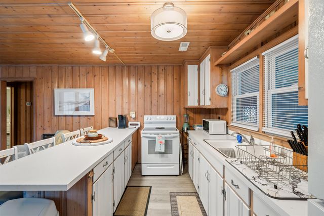 304 23rd Ave. N, North Myrtle Beach, SC 29582