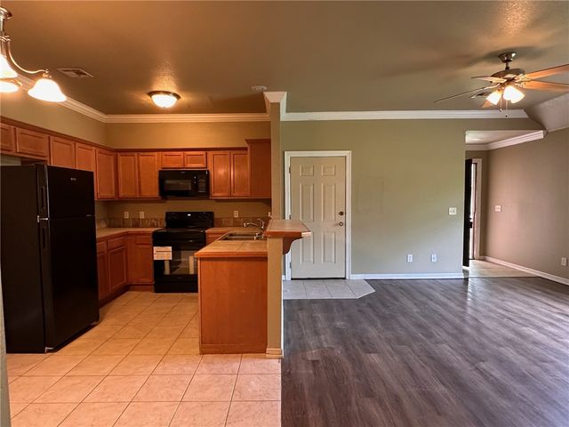 114 & 116 S Ray Avenue, Fayetteville, AR 72701