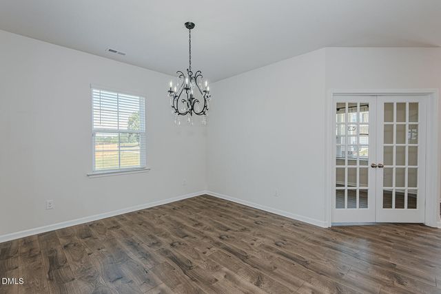 2009 Summer Walk Drive, Mebane, NC 27302