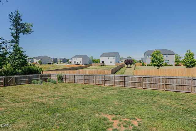 2009 Summer Walk Drive, Mebane, NC 27302