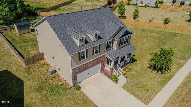 2009 Summer Walk Drive, Mebane, NC 27302